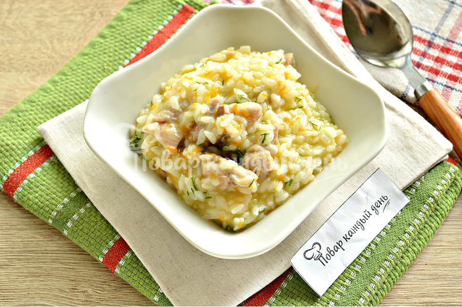 Рисовая каша с курицей