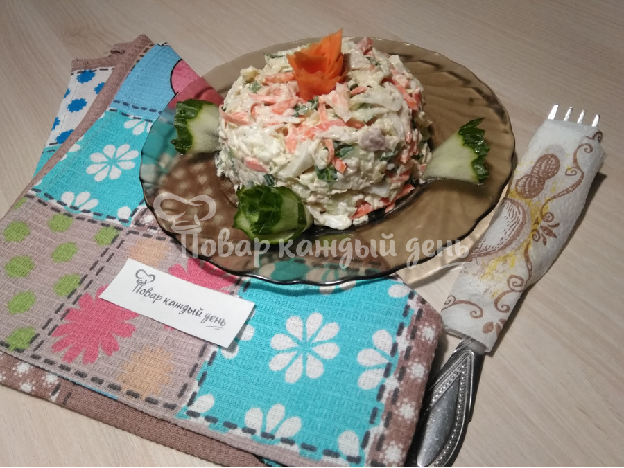 Салат осенний с курицей и морковью