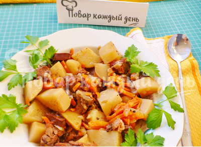 Утка тушеная с картошкой