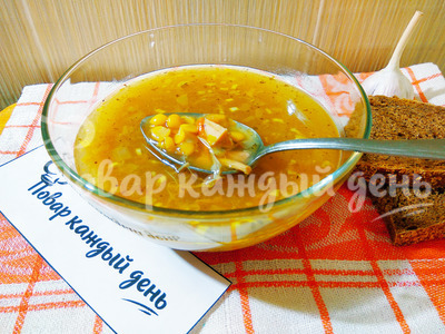 Гороховый суп с куриным филе