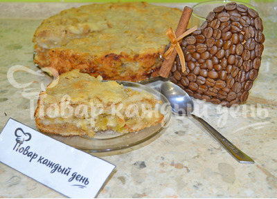 Яблочный насыпной пирог с манкой