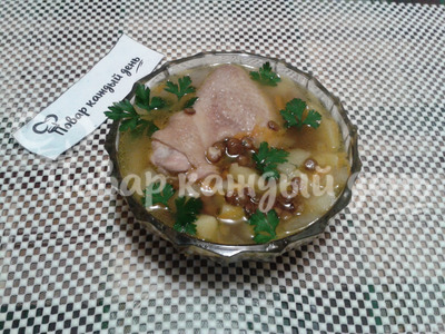Чечевичный суп с куриными крылышками