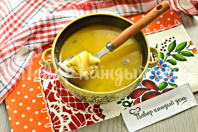Сырный суп с курицей и картошкой