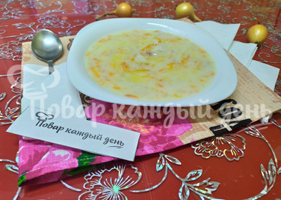 Вкусный сырный суп с курицей